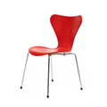 Series 7 Chair by Fritz Hansen