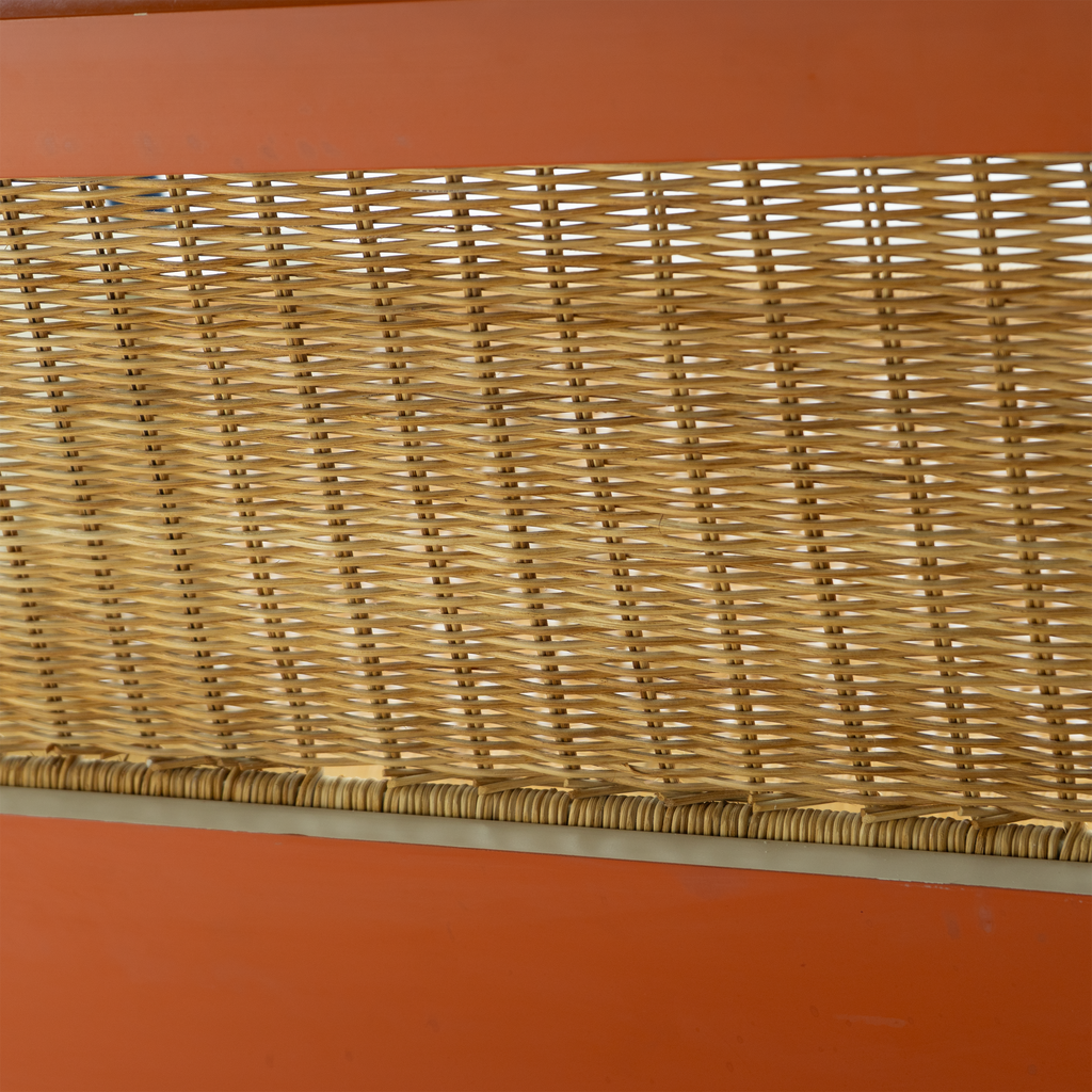 Cradle by Tecta Designed by Peter Keler