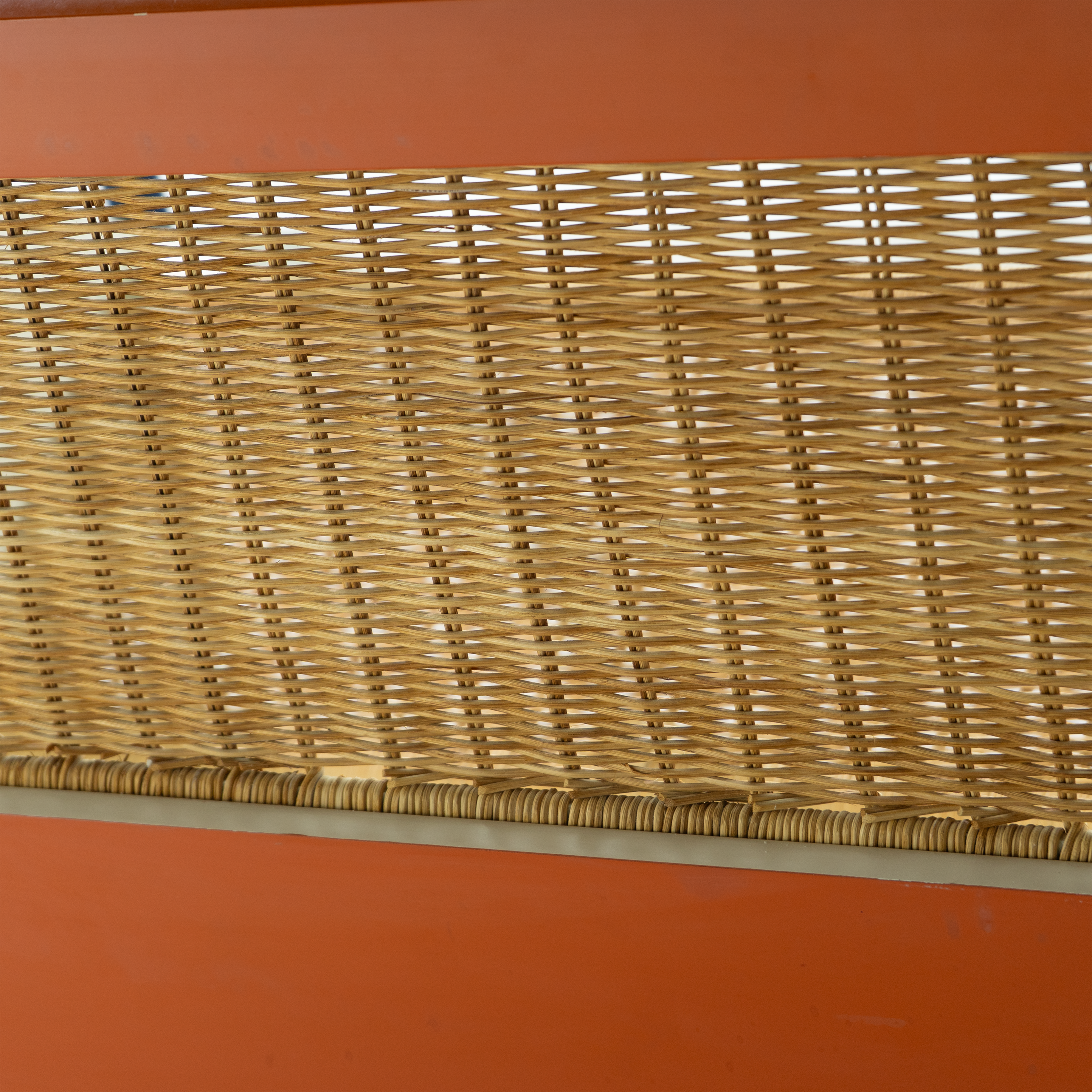Cradle by Tecta Designed by Peter Keler